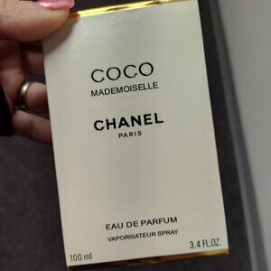 Coco mademoiselle perfume